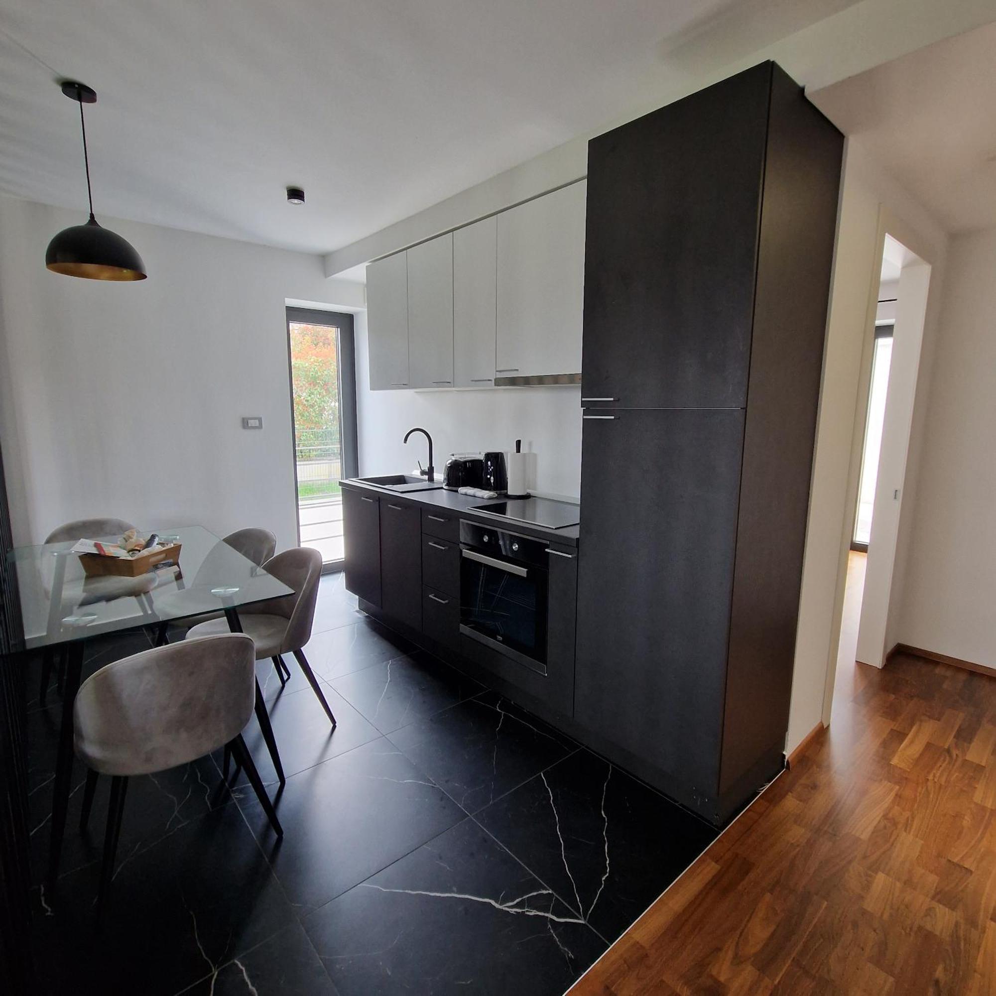 Villa Maris โคเปร์ ภายนอก รูปภาพ
